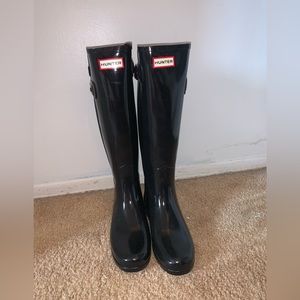 Black shiny Hunter boots Size 6